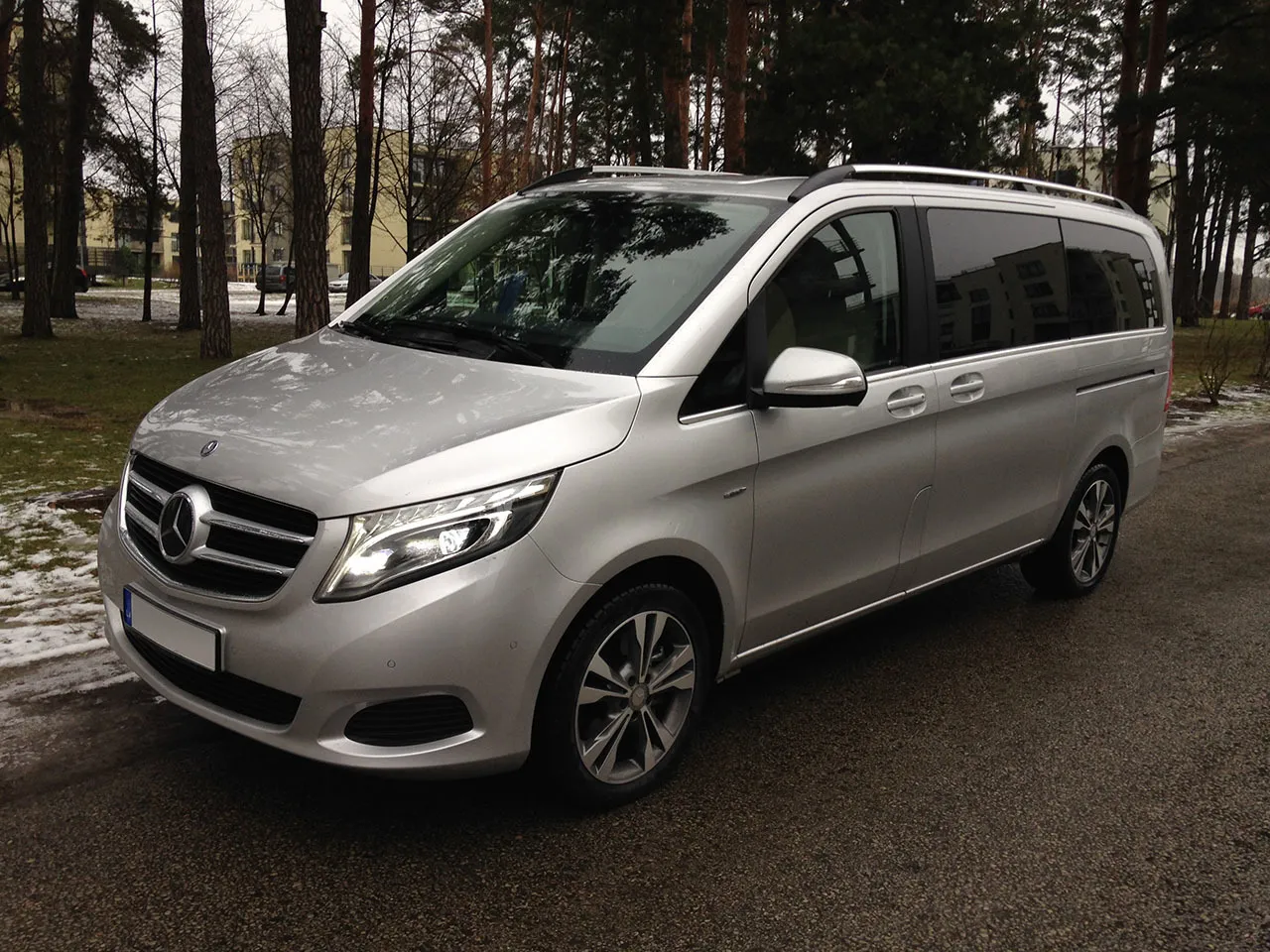 delegāciju transports un VIP transports Rīgā